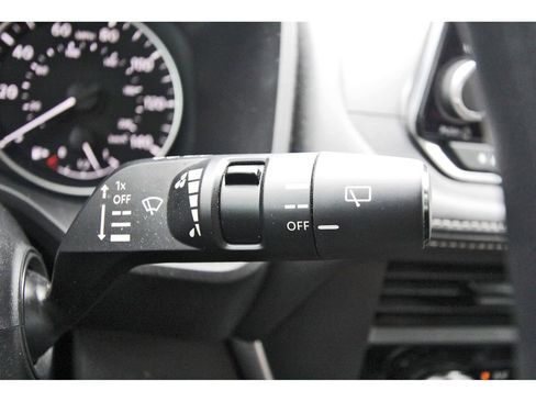 Used 2024 Nissan Rogue S image 12