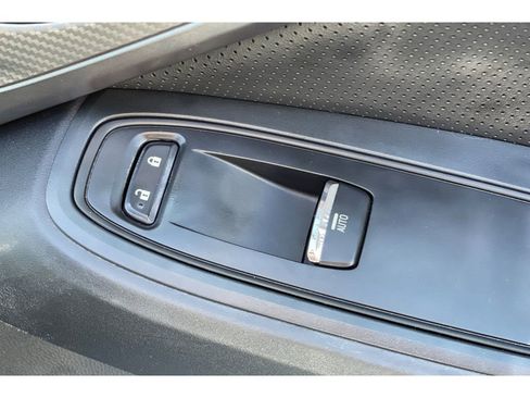 Used 2023 Subaru Crosstrek 2.5i Limited image 22