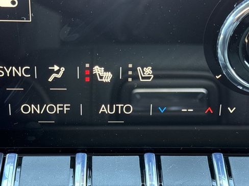 New 2026 GMC Yukon XL AT4 w/ AT4 Premium Package image 21