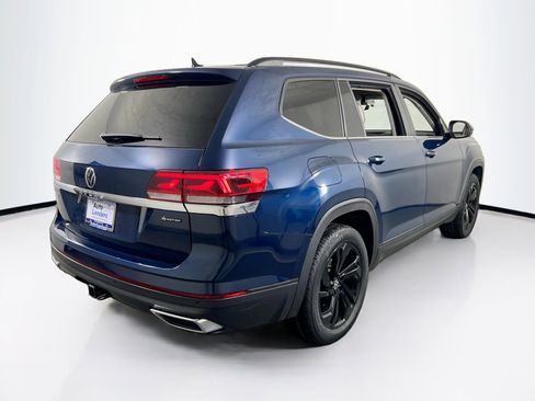 Used 2023 Volkswagen Atlas SE AWD/4WD image 5
