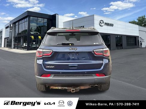Used 2019 Jeep Compass High Altitude AWD/4WD image 10