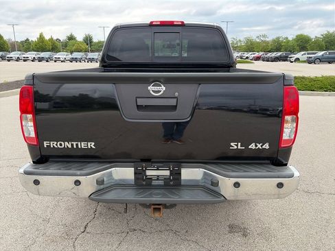 Used 2016 Nissan Frontier SL w/ Moonroof Package AWD/4WD image 6