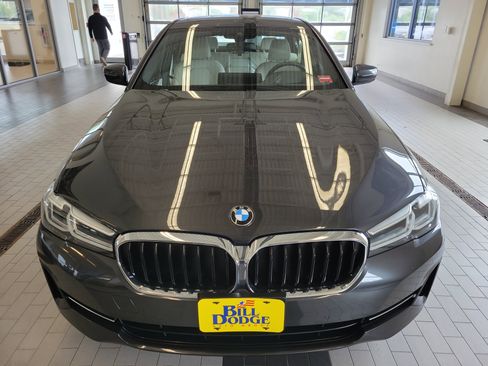 Used 2021 BMW 540i xDrive w/ Executive Package AWD/4WD image 2