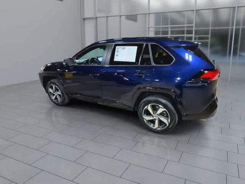 Used 2023 Toyota RAV4 SE w/ Weather & Moonroof Package AWD/4WD image 6
