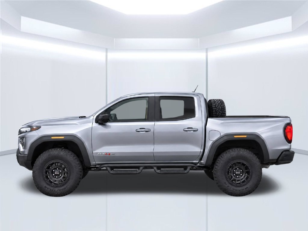 Used 2024 GMC Canyon AT4X w/ AT4X AEV Edition AWD/4WD image 10
