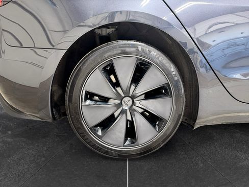 Used 2024 Tesla Model 3 Long Range AWD/4WD image 35
