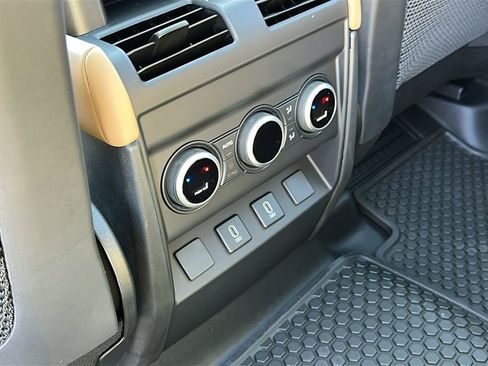 New 2026 Land Rover Defender 110 S AWD/4WD image 25