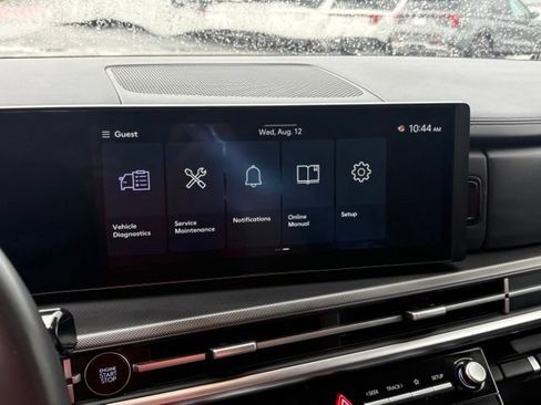 Used 2025 Hyundai Santa Fe SEL FWD image 17