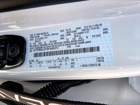 New 2025 Ford F150 Lariat w/ Equipment Group 501A Mid image 21