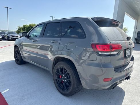 Used 2020 Jeep Grand Cherokee SRT w/ Trailer Tow Group IV AWD/4WD image 3