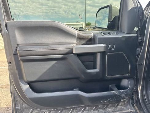 Used 2019 Ford F150 Raptor w/ Equipment Group 802A Luxury AWD/4WD image 9