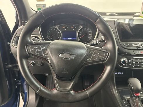 Used 2023 Chevrolet Equinox RS w/ RS Leather Package FWD image 18