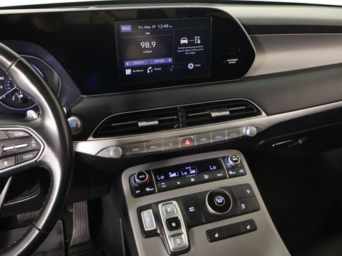 Used 2022 Hyundai Palisade SEL FWD image 5