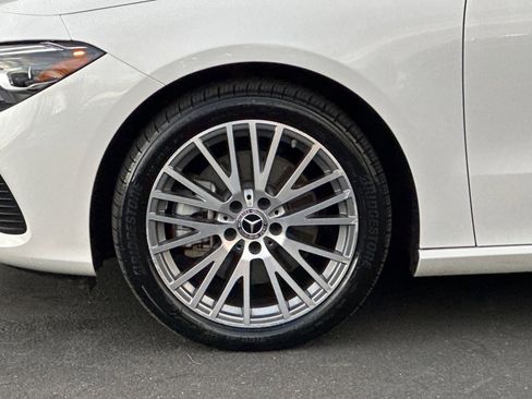 Certified 2025 Mercedes-Benz CLA 250 White image 25