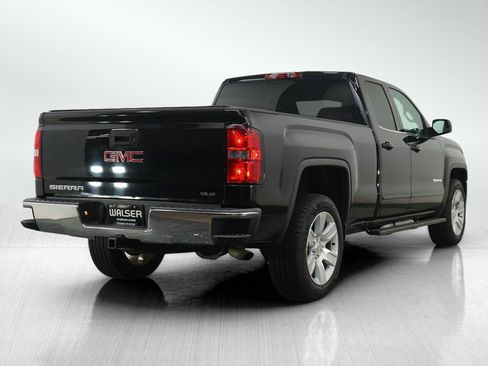 Used 2016 GMC Sierra 1500 SLE w/ SLE Value Package AWD/4WD image 5