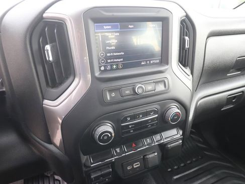 Used 2022 Chevrolet Silverado 2500 W/T w/ WT Fleet Convenience Package image 21