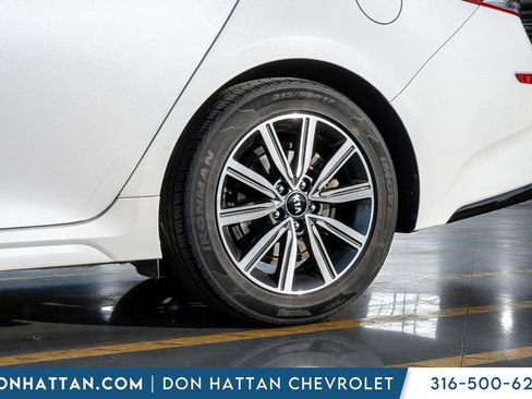 Used 2020 Kia Optima Premium image 37
