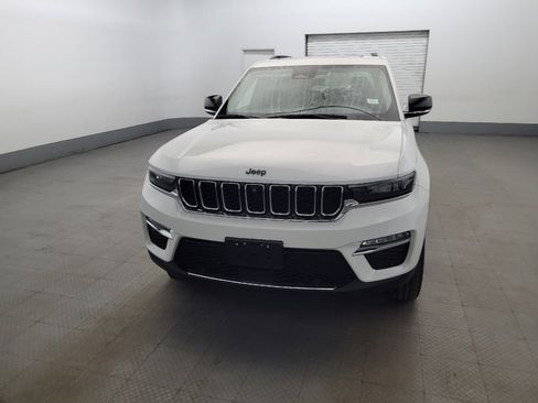 Used 2022 Jeep Grand Cherokee Limited 4xe w/ Luxury Tech Group II image 15