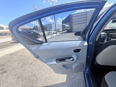 Used 2012 Toyota Prius C One FWD image 16