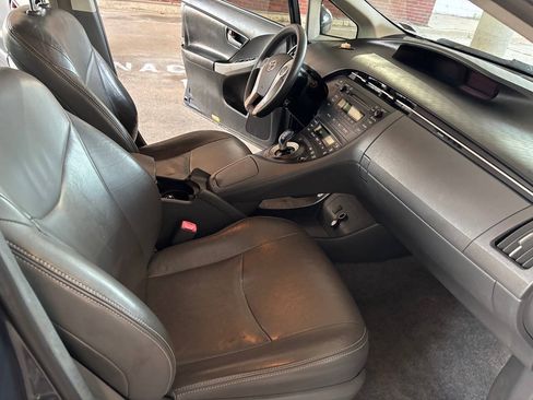 Used 2011 Toyota Prius Two FWD image 18