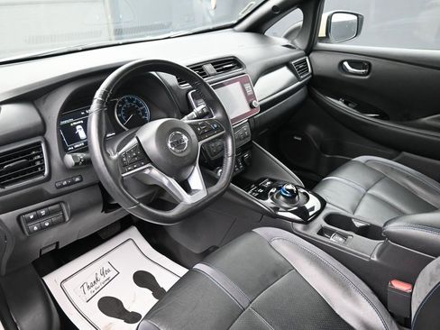 Used 2022 Nissan Leaf SL Plus image 27