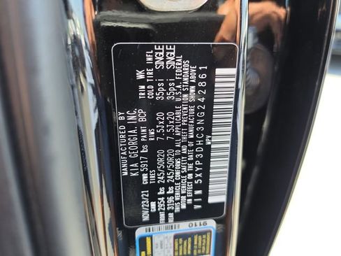 Certified 2022 Kia Telluride EX w/ EX Premium Package AWD/4WD image 48