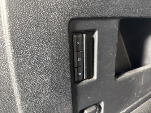 Certified 2021 Ford Expedition XLT image 23