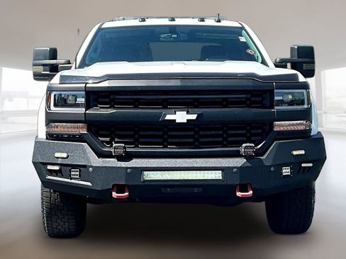 Used 2016 Chevrolet Silverado 1500 LT w/ All Star Edition AWD/4WD image 2