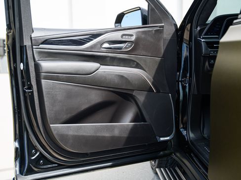Used 2024 Cadillac Escalade ESV V w/ LPO, Floor Liner Package AWD/4WD image 39