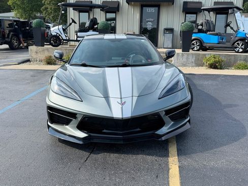 Used 2022 Chevrolet Corvette Stingray Preferred Cpe w/ Z51 Performance Package RWD image 8