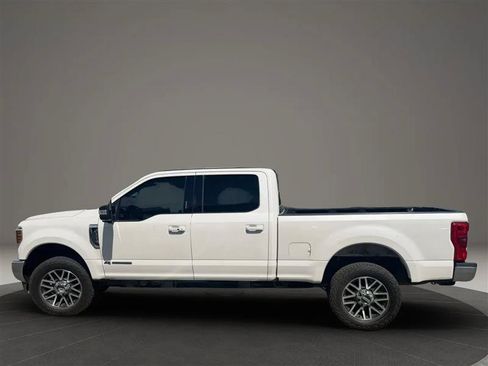 Used 2018 Ford F350 Lariat w/ Lariat Ultimate Package AWD/4WD image 8