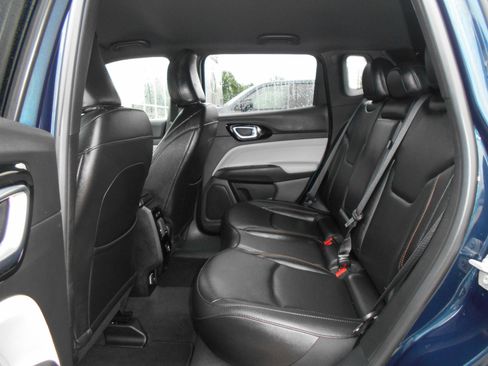 Used 2024 Jeep Compass Limited AWD/4WD image 7