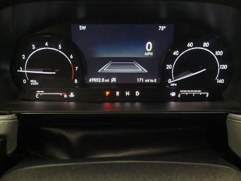 Used 2021 Lincoln Corsair AWD image 23