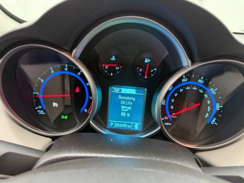 Used 2016 Chevrolet Cruze LT FWD image 21