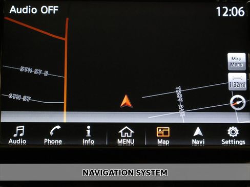 Used 2018 Nissan Murano S image 3