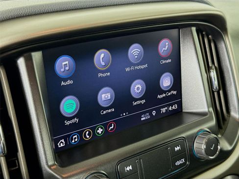 Used 2022 Chevrolet Colorado Z71 image 13