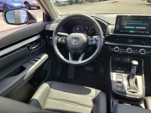 Used 2025 Honda CR-V EX-L image 16