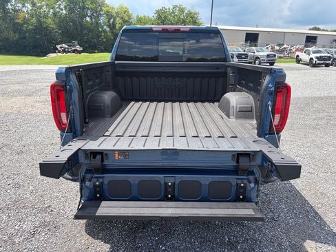 Used 2025 GMC Sierra 1500 Denali w/ Denali Reserve Package AWD/4WD image 20