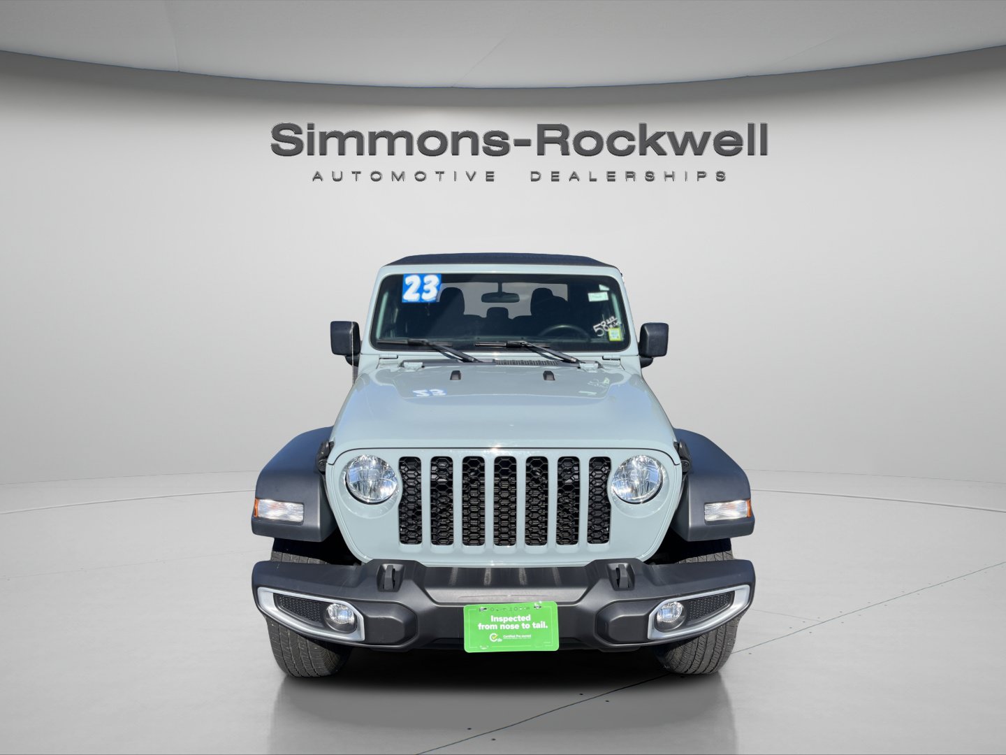 Used 2023 Jeep Gladiator Sport w/ Trailer Tow Package AWD/4WD image 8