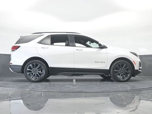 Used 2023 Chevrolet Equinox RS image 63