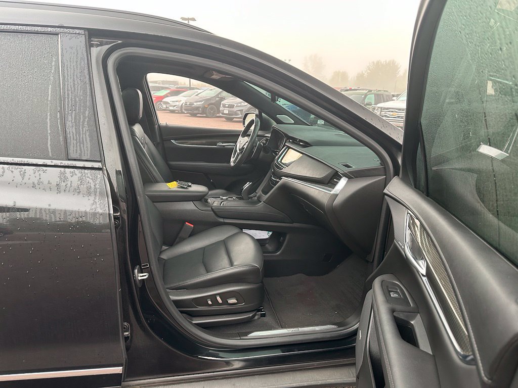 Used 2023 Cadillac XT5 Sportv w/ Technology Package AWD/4WD image 28