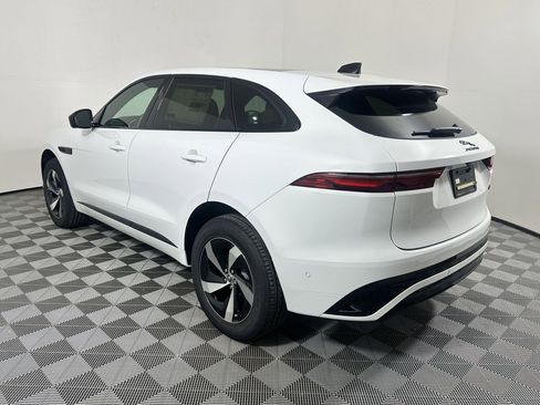 Used 2026 Jaguar F-PACE R-Dynamic S image 3