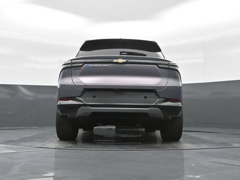 New 2026 Chevrolet Equinox EV LT image 24