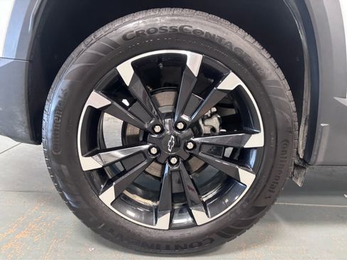 Used 2026 Chevrolet Equinox RS AWD/4WD image 10