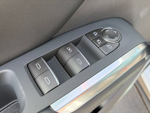 New 2026 Chevrolet Traverse High Country w/ LPO, Floor Liner Package AWD/4WD image 20