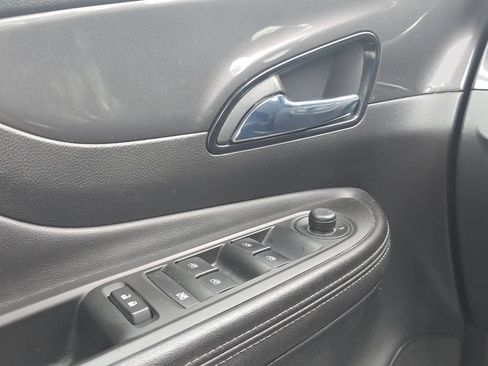 Used 2020 Buick Encore Preferred FWD image 11