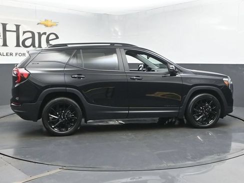 Used 2023 GMC Terrain SLE w/ Driver Convenience Package FWD image 36