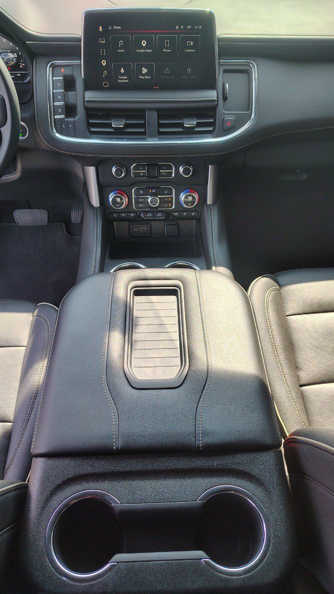 Used 2023 GMC Yukon SLT AWD/4WD image 30