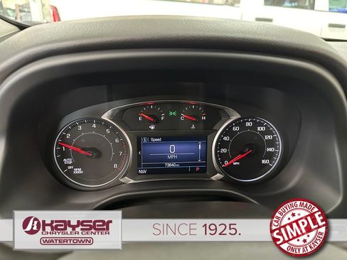 Used 2022 GMC Acadia SLE w/ LPO, Floor Liner Package AWD/4WD image 16