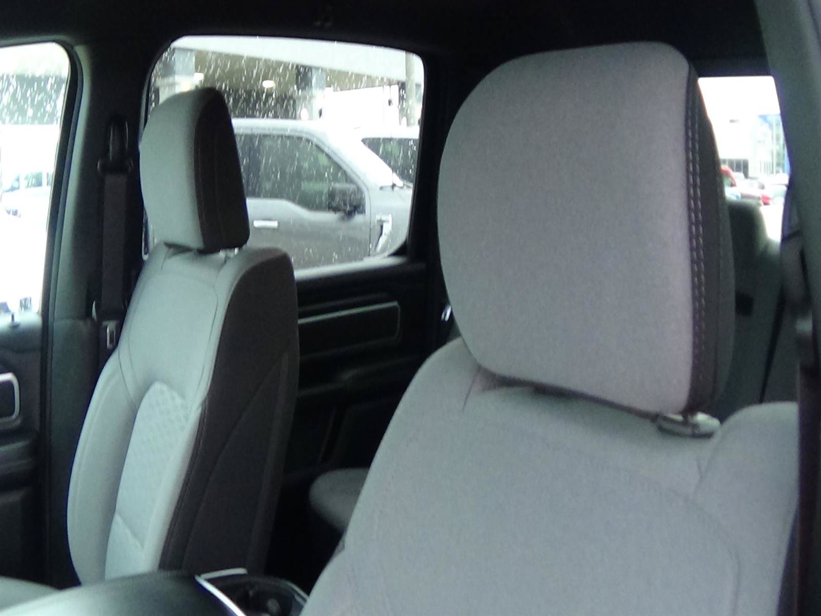 Used 2025 RAM 1500 Big Horn AWD/4WD image 22